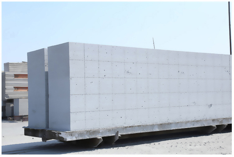 平江加气块 加气砌块 轻质砖气孔结构及其影响因素